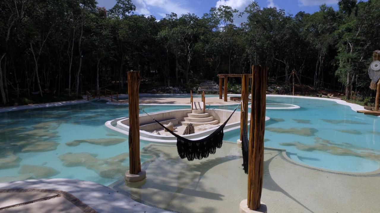 Hotel Okaan Chichén-Itzá エクステリア 写真